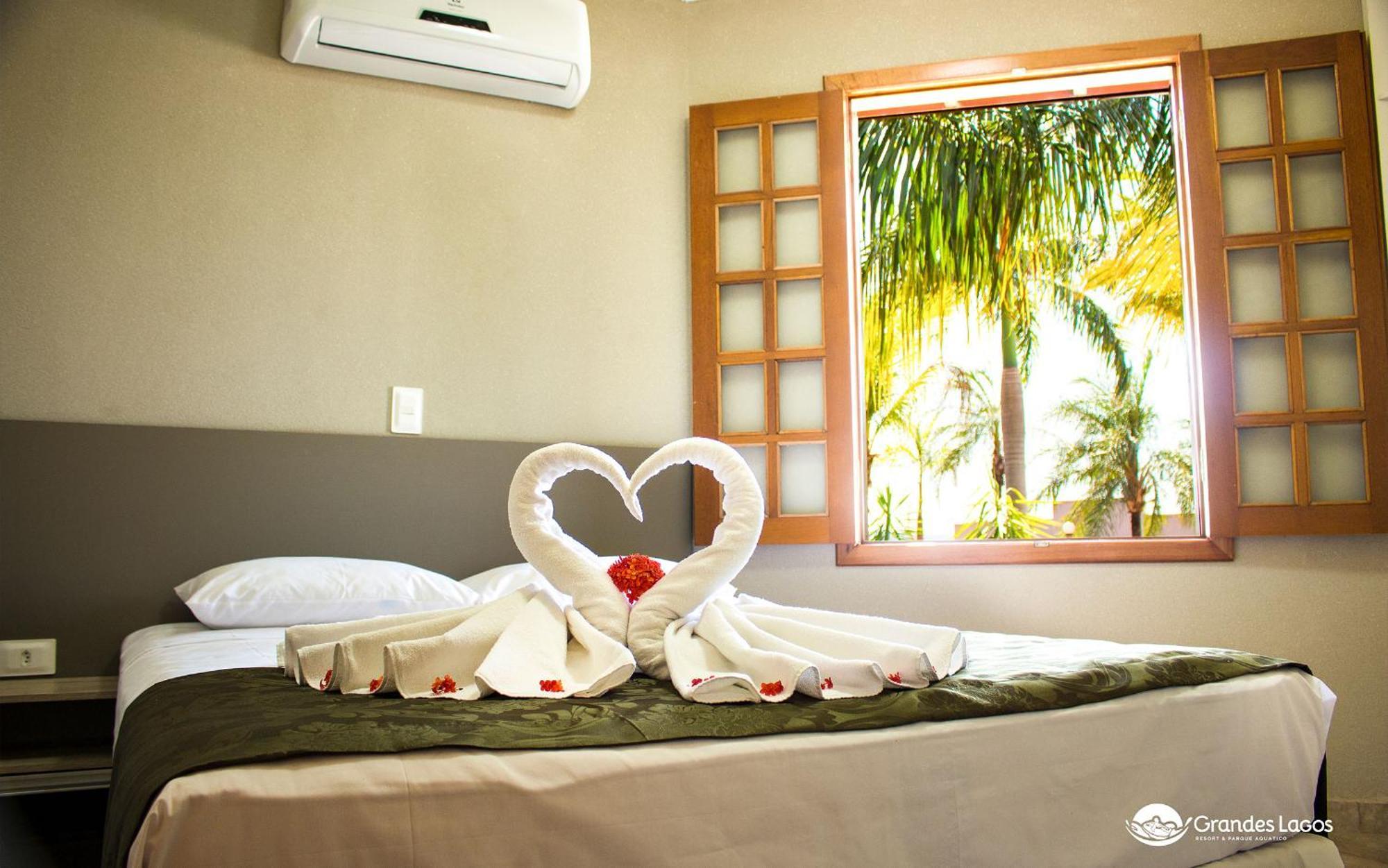 Grandes Lagos Resorts E Parque Aquatico Santa Clara d'Oeste Værelse billede
