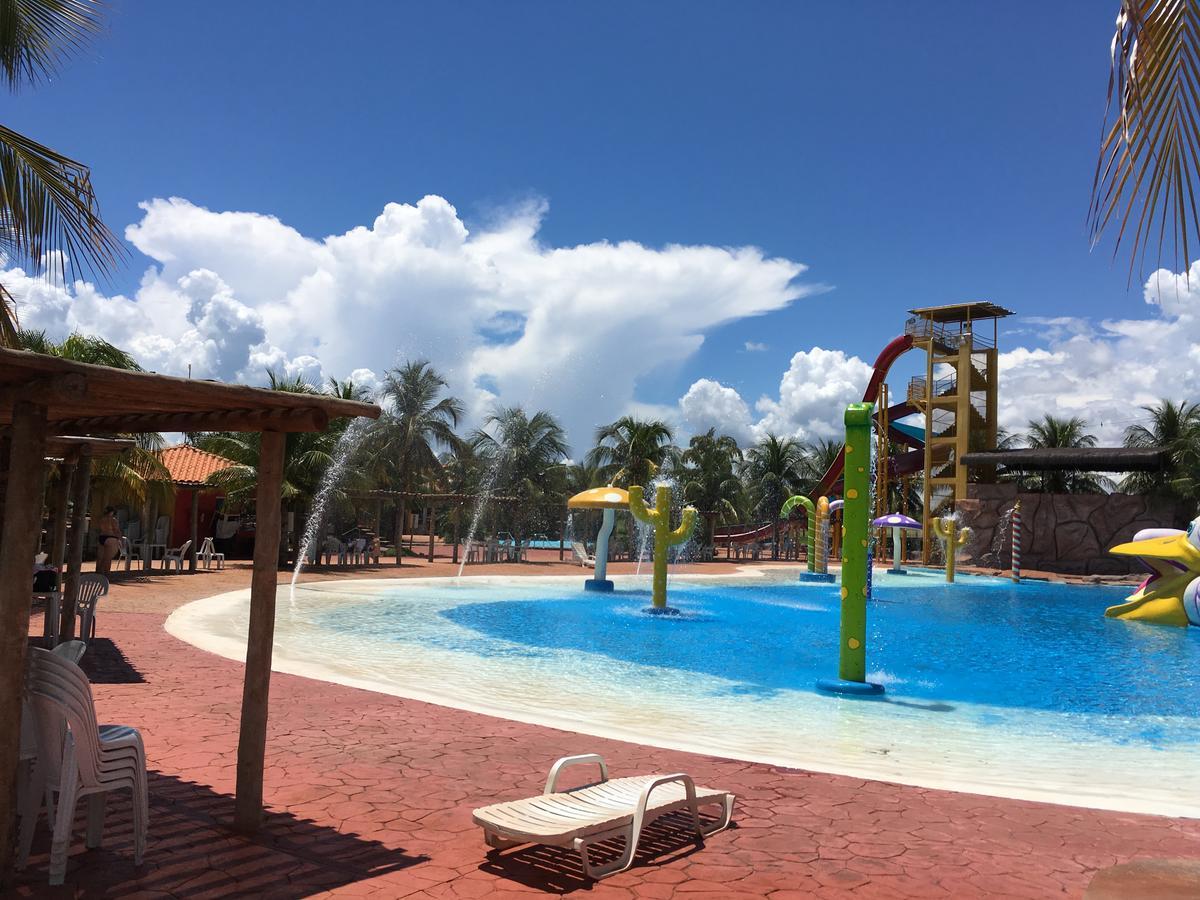 Grandes Lagos Resorts E Parque Aquatico Santa Clara d'Oeste Eksteriør billede